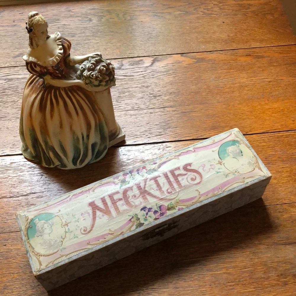 Vintage Wooden Necktie Box Art Deco